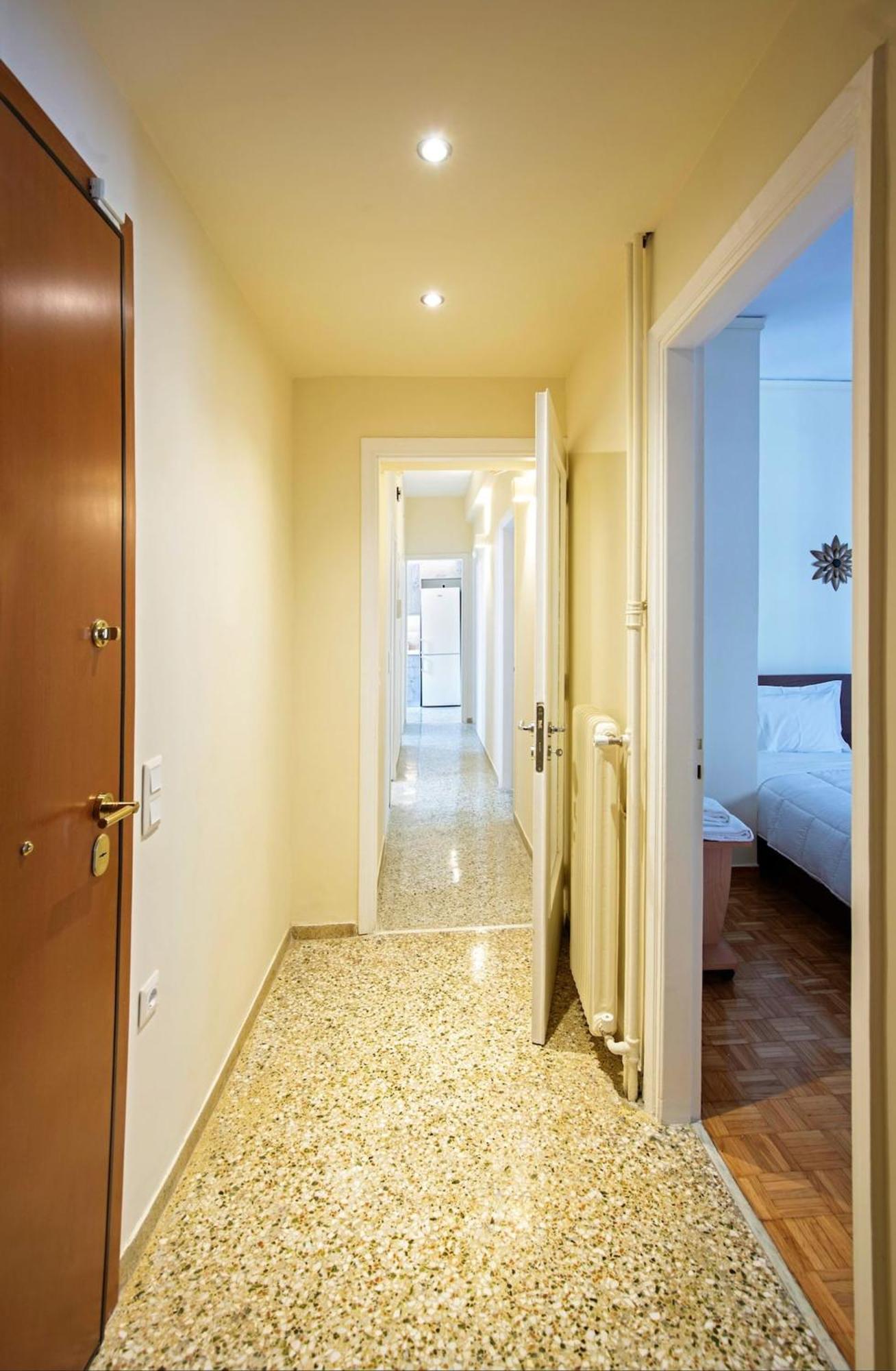 Peaceful Renovated Apartment Near Lycabettus Hill Athen Eksteriør billede