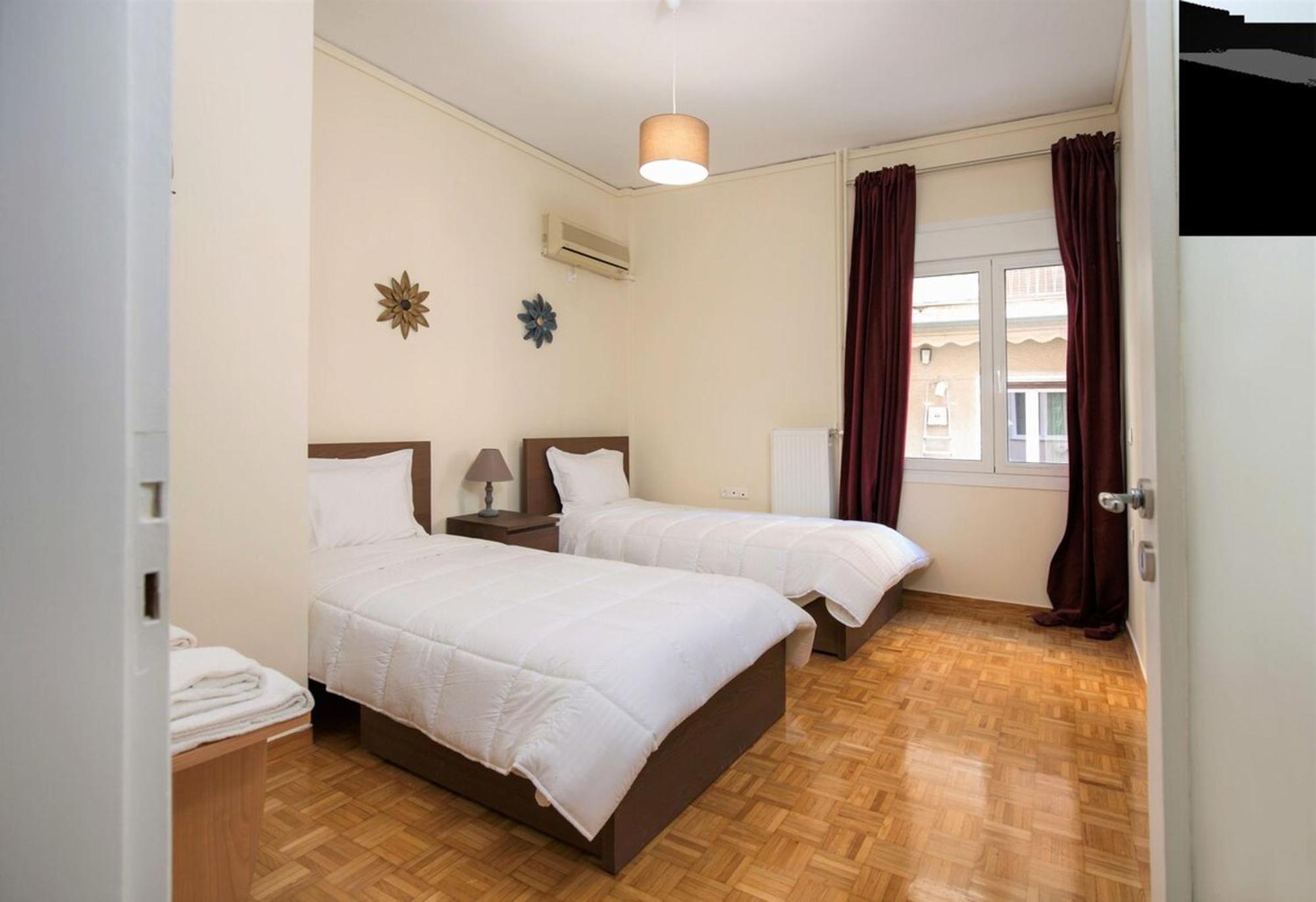 Peaceful Renovated Apartment Near Lycabettus Hill Athen Eksteriør billede
